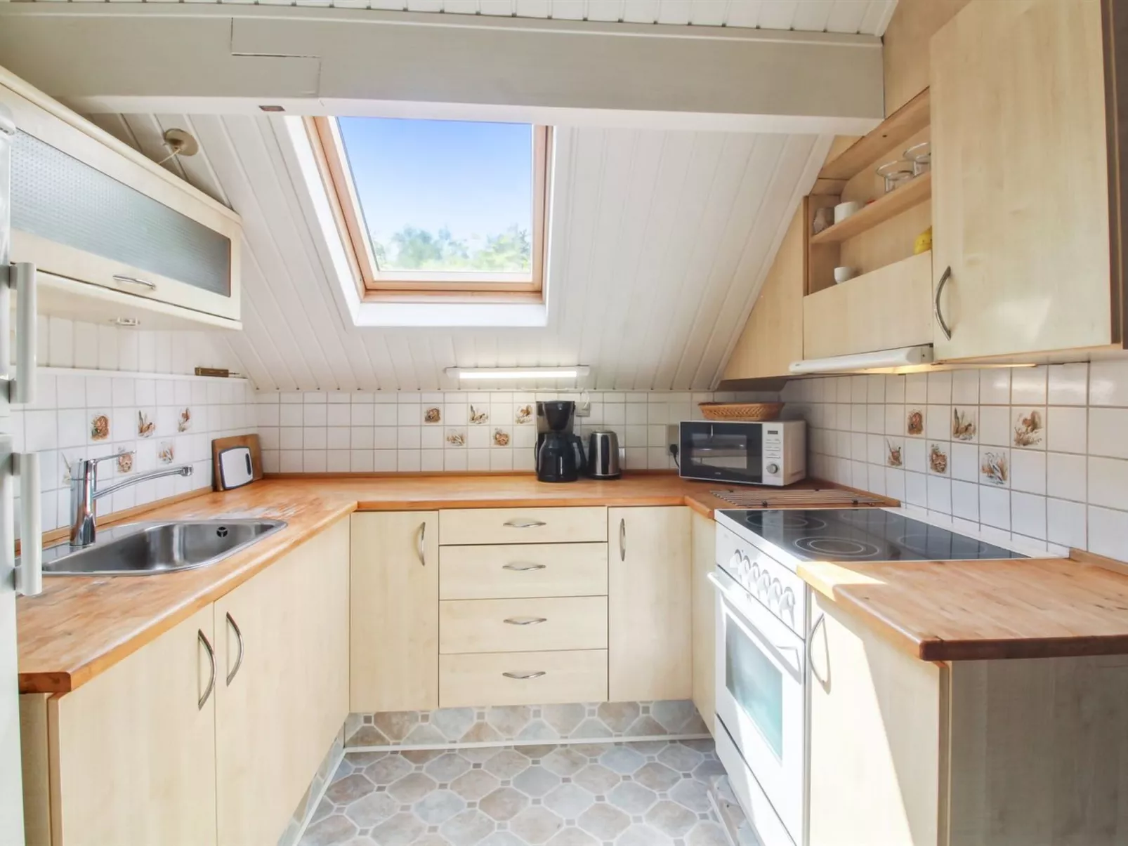 "Ofrath" - 30km from the sea-Drinnen