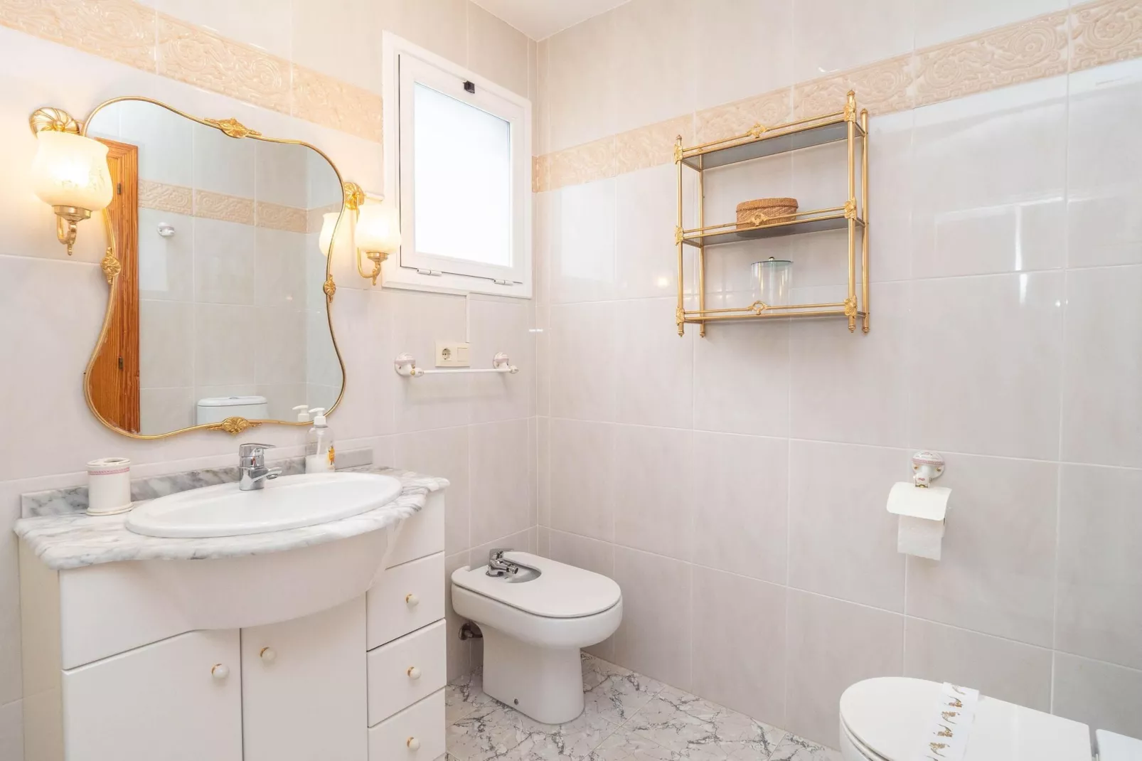 Atico en Denia-Bathroom