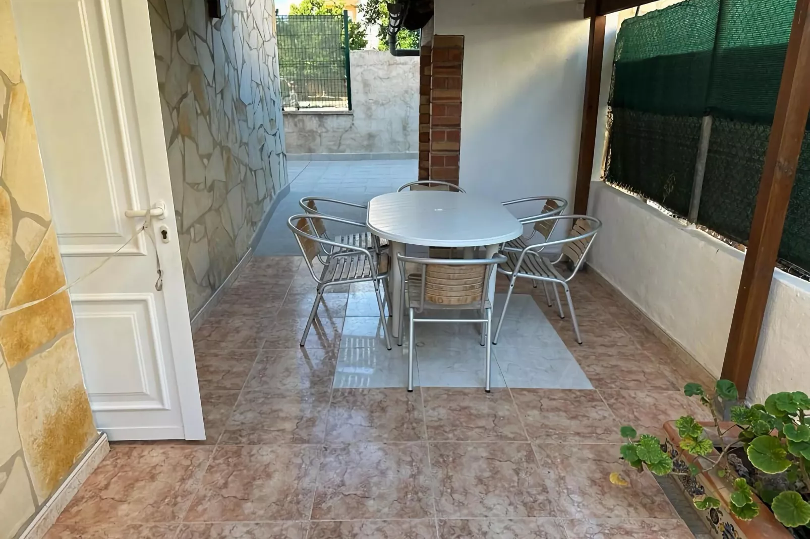 Apartamento Bajo Oeste-Terrace balcony