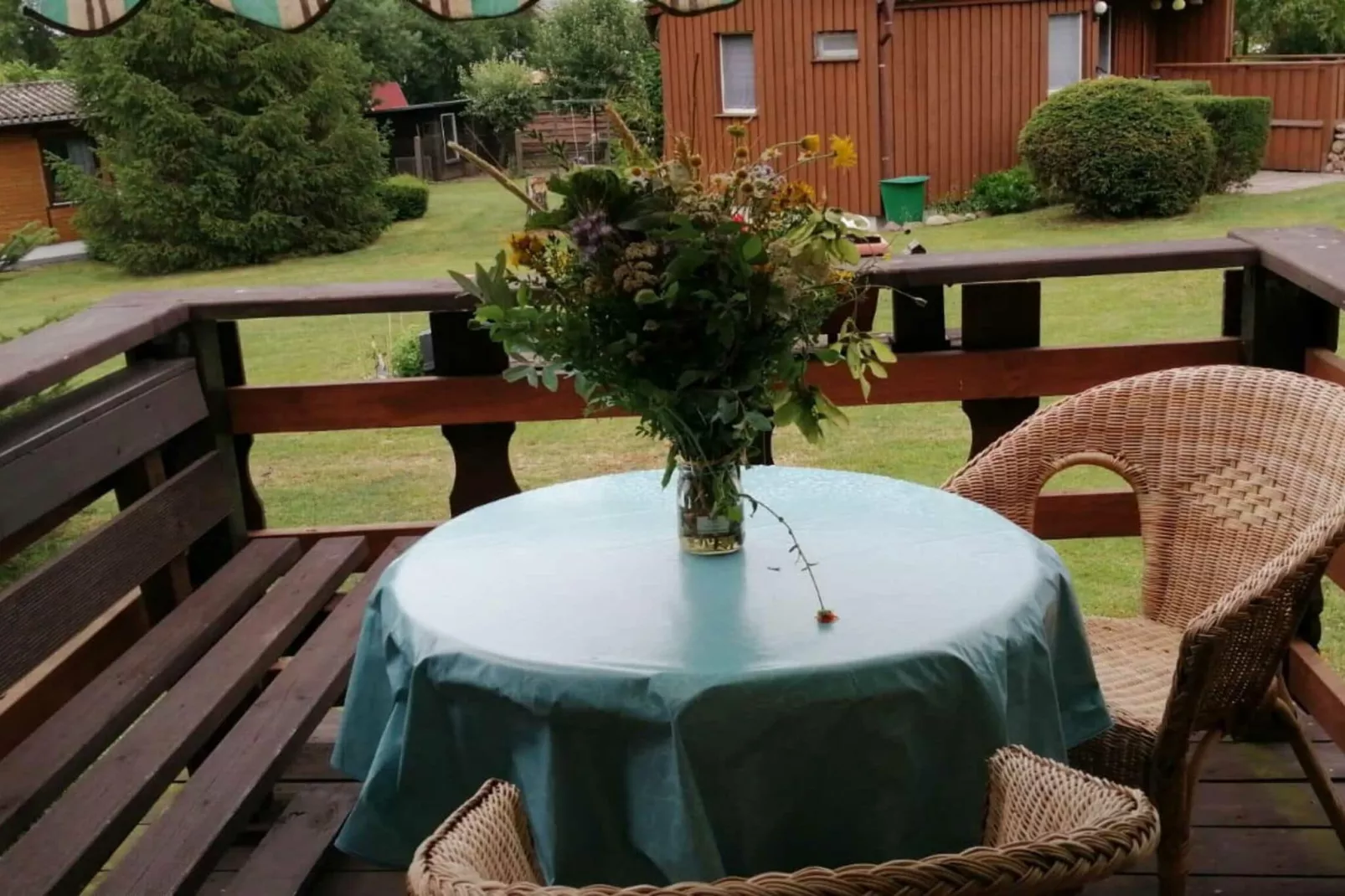 Bungalowanlage Gänseblümchen 1-Terrace balcony