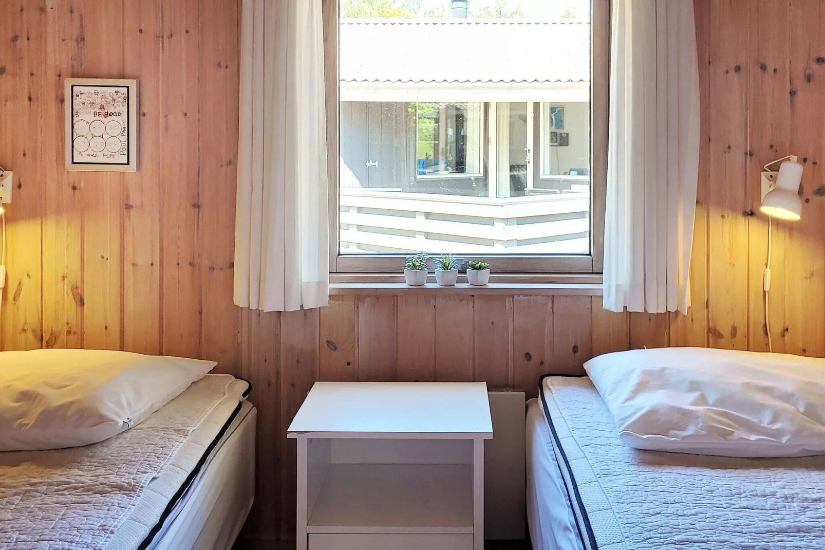 FUGLEKONGEN-Indoor