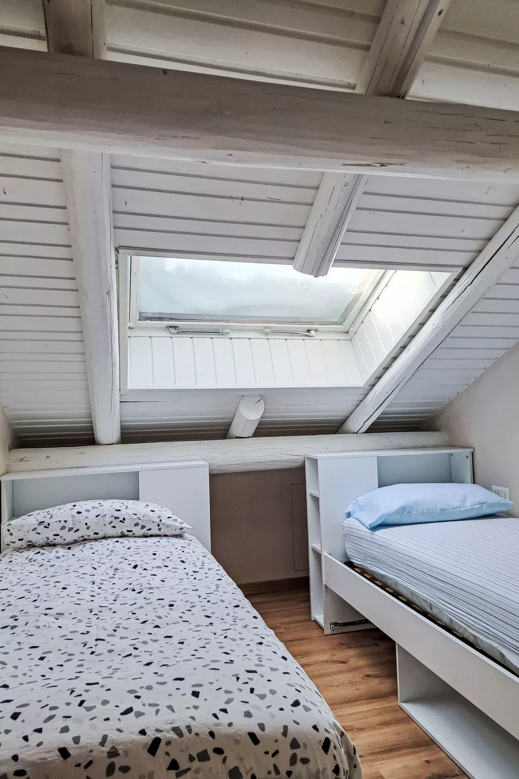 Caterina View-Inside