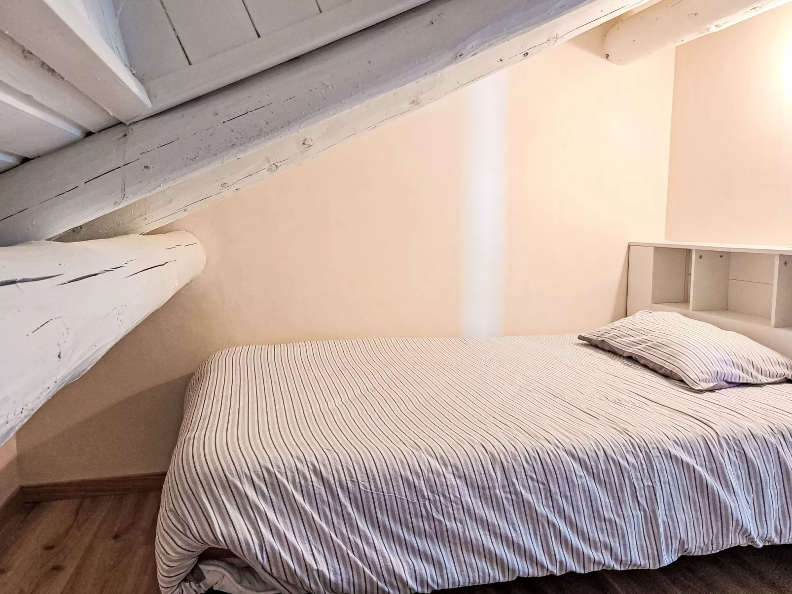Caterina View-Inside