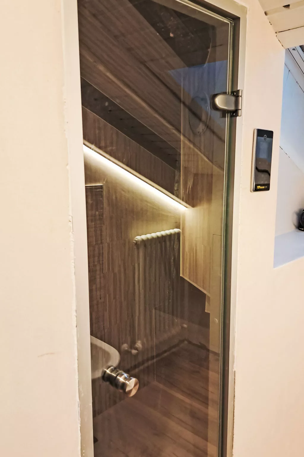 Caterina View-Inside