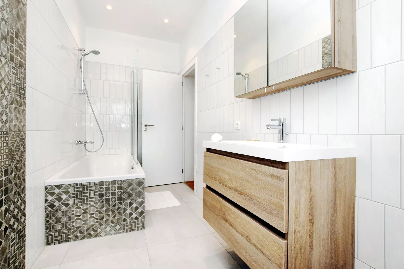 Villa Balmoral 16-Bathroom