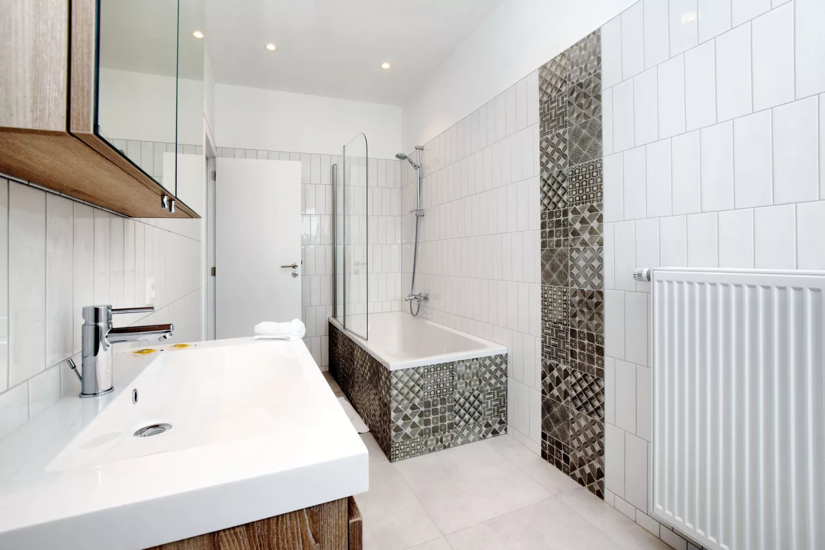Villa Balmoral 16-Bathroom