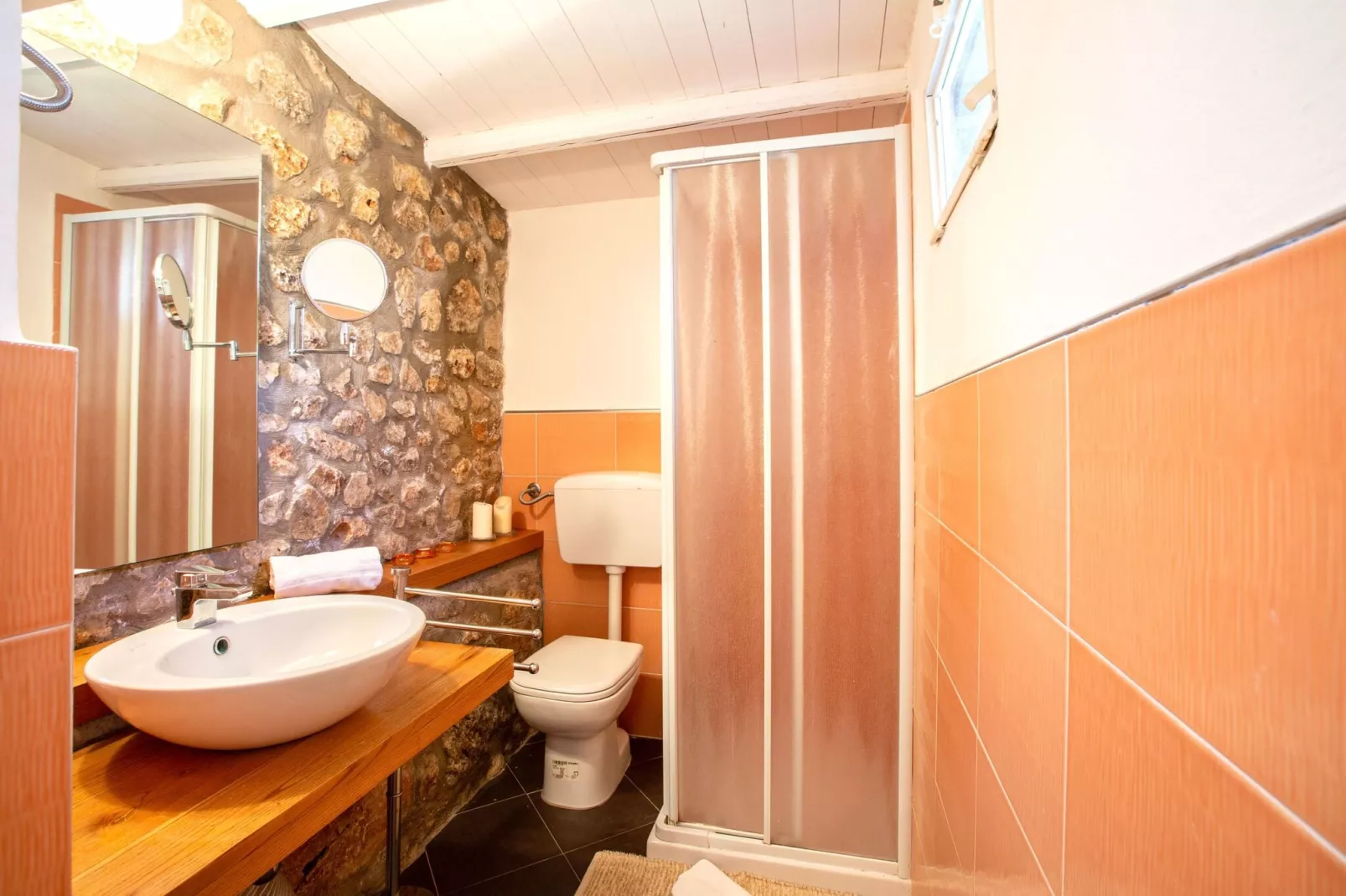 Villa Nicole 7-Bathroom