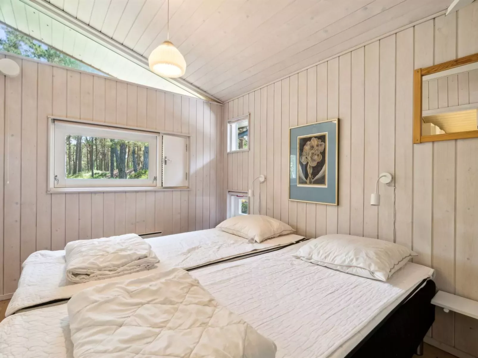 "Bothilda" - 950m from the sea-Inside