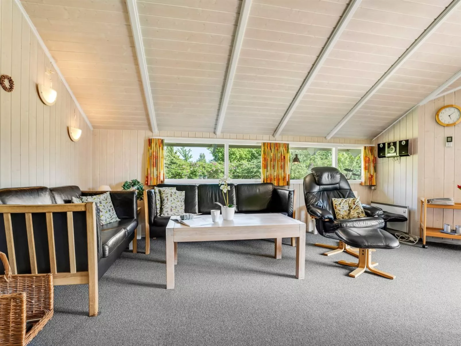 "Guja" - 250m from the sea-Inside