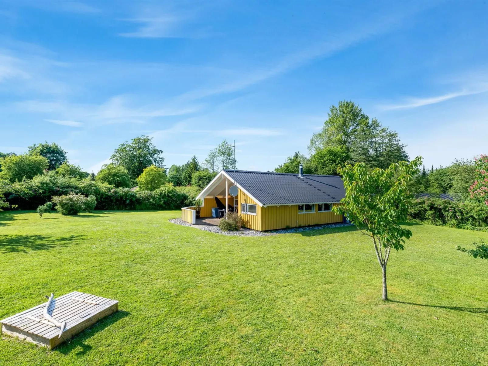 "Guja" - 250m from the sea-Outside