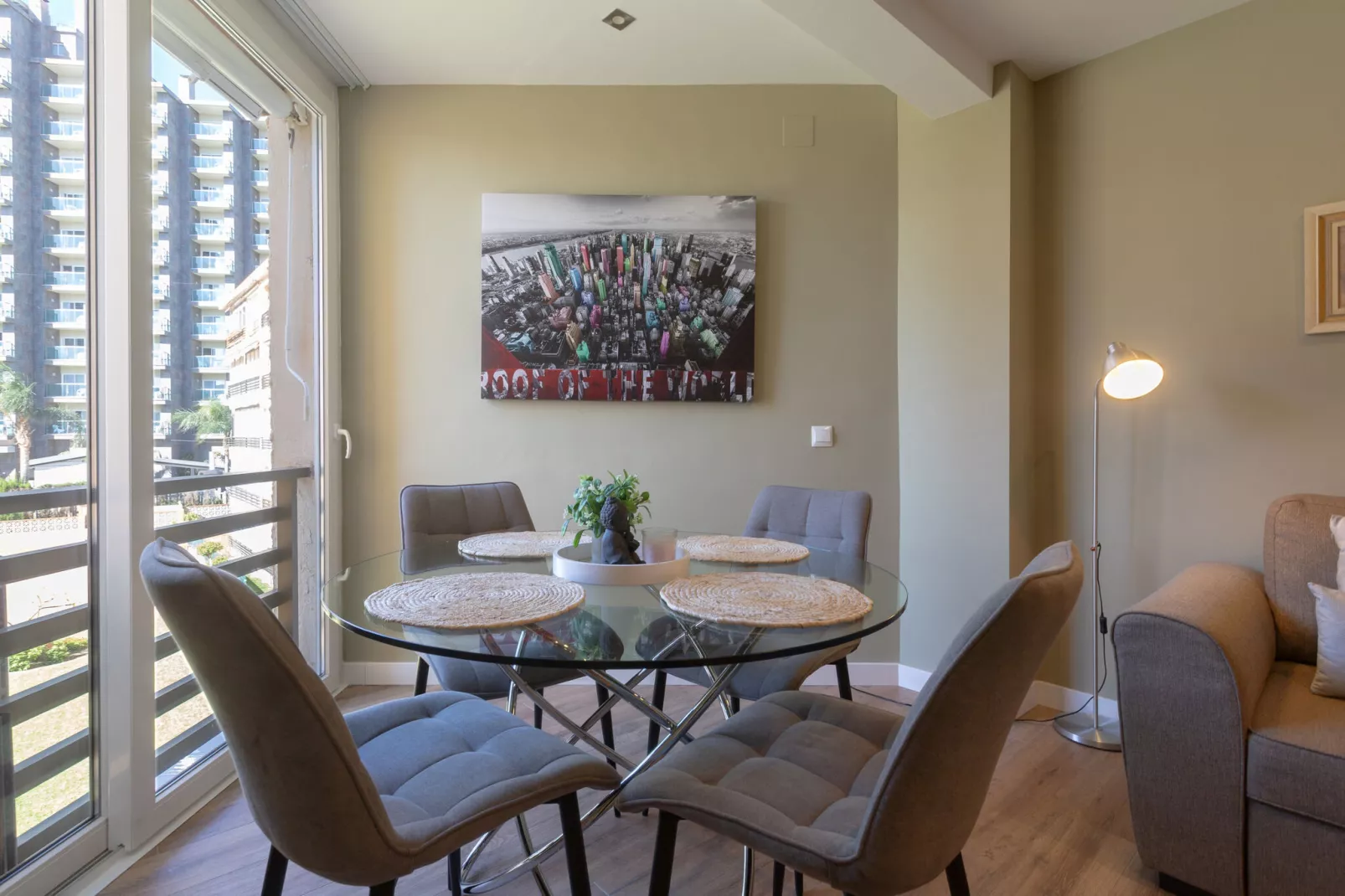 La Playa-Dining room