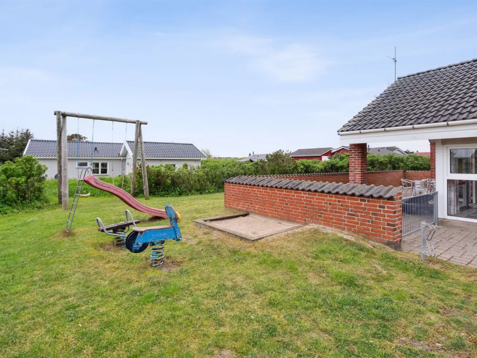 "Mari" - 400m from the sea-Outside