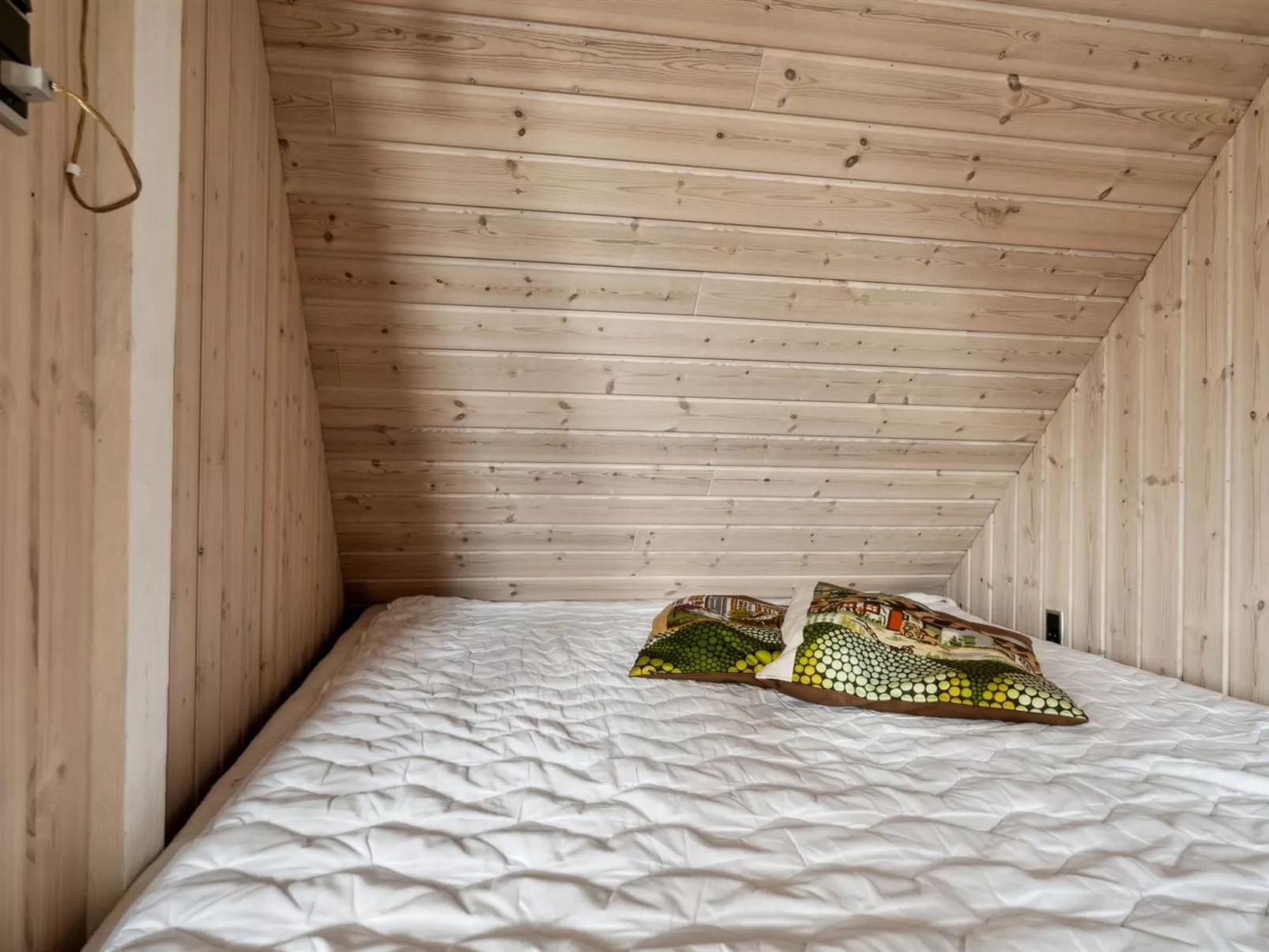 "Belinda" - 300m from the sea-Inside