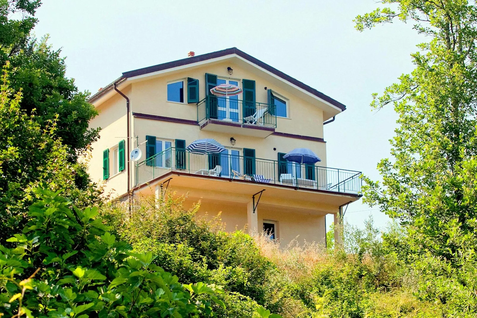 Crocetta Uno Extra-Exterior summer