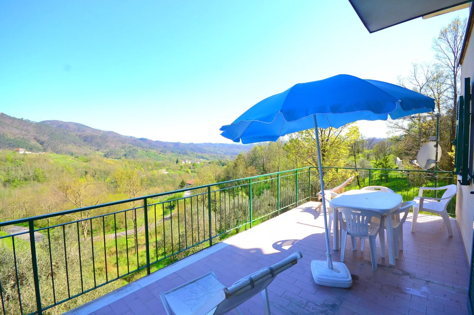 Crocetta Uno Extra-Terrace balcony