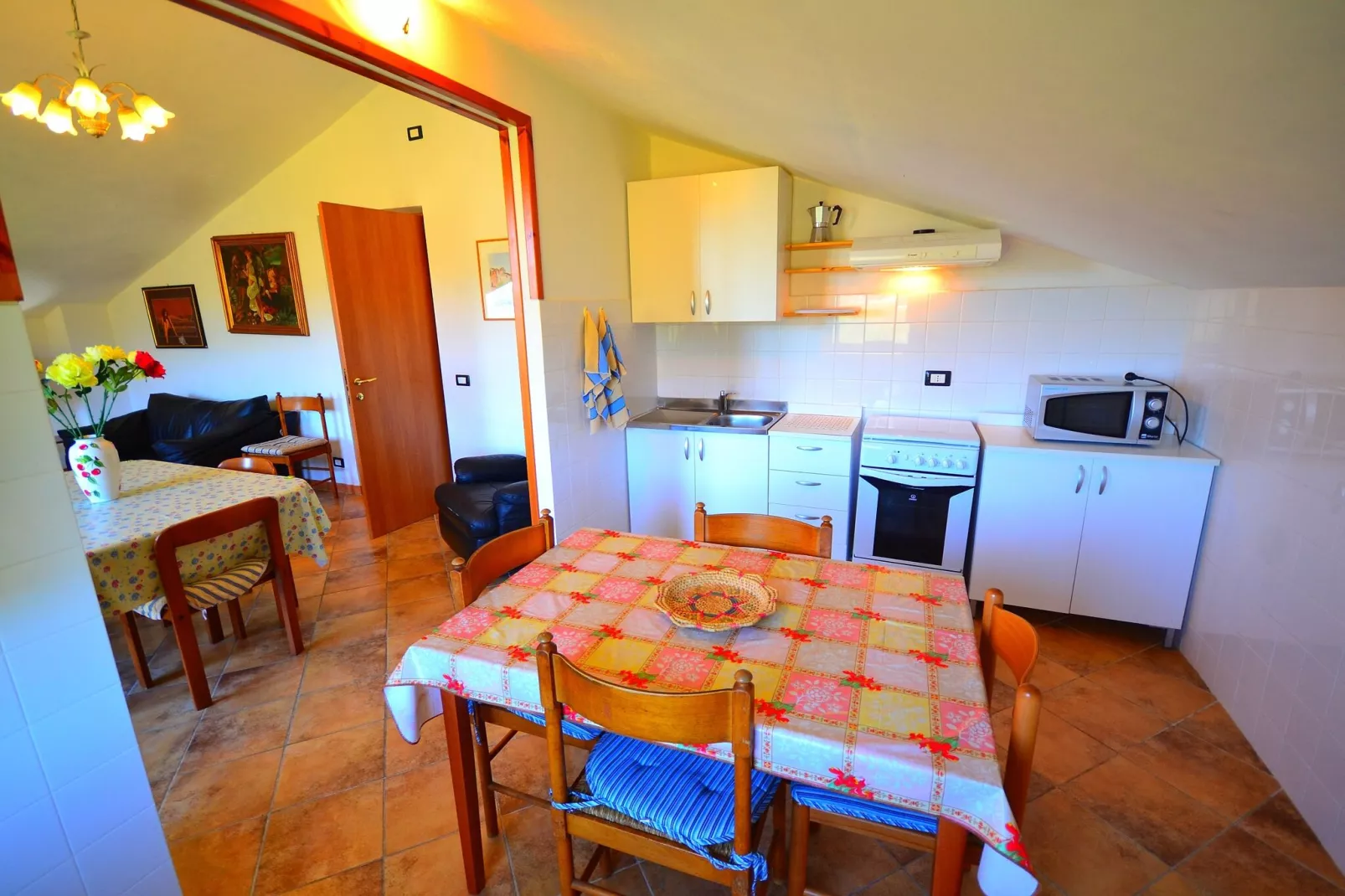 Crocetta Due Extra-Dining room