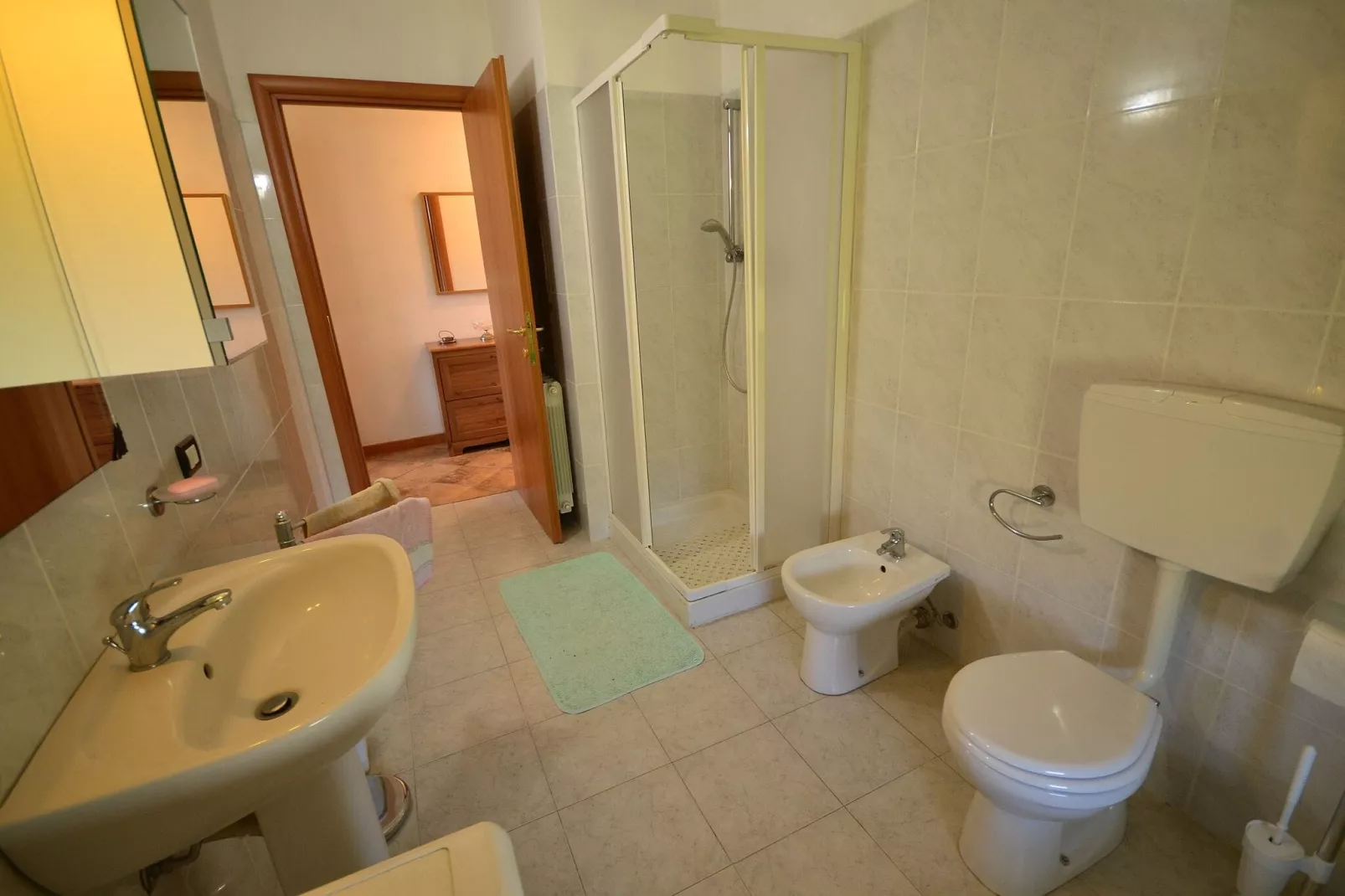 Crocetta Due Extra-Bathroom