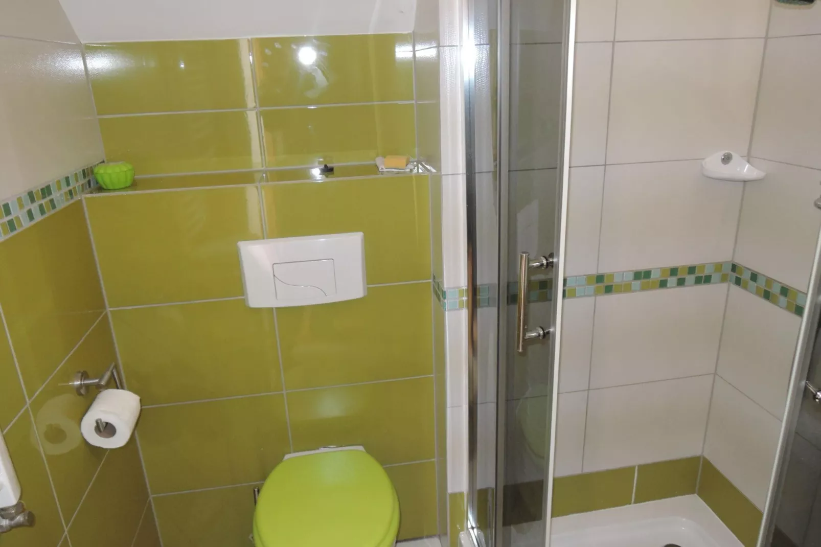 Dwójka zielona II piętro-Bathroom