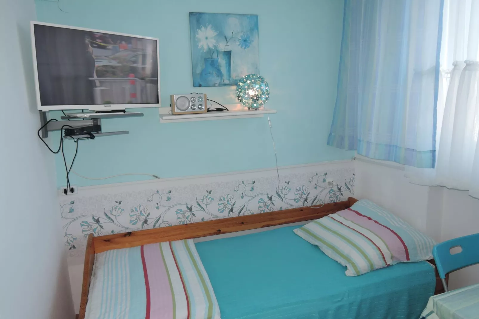Trójka niebieska I piętro-Bedroom