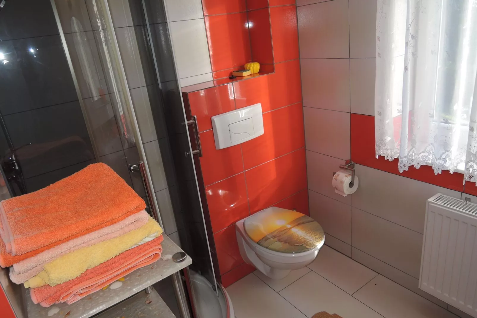 Piątka pomarańcza-Bathroom