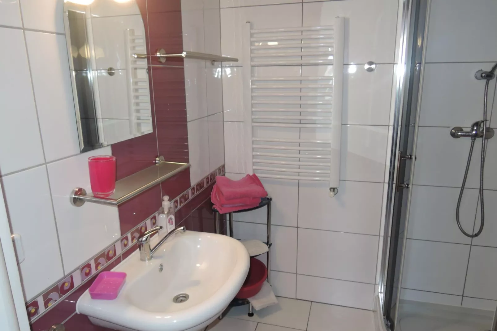 Apartament 4 osobowy fioletowy biskupi-Bathroom