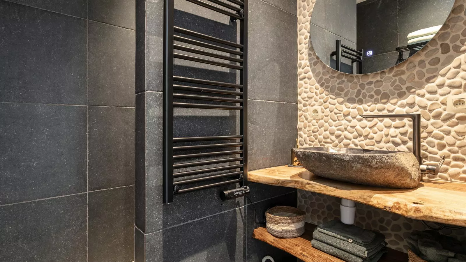 Thalor-Bathroom