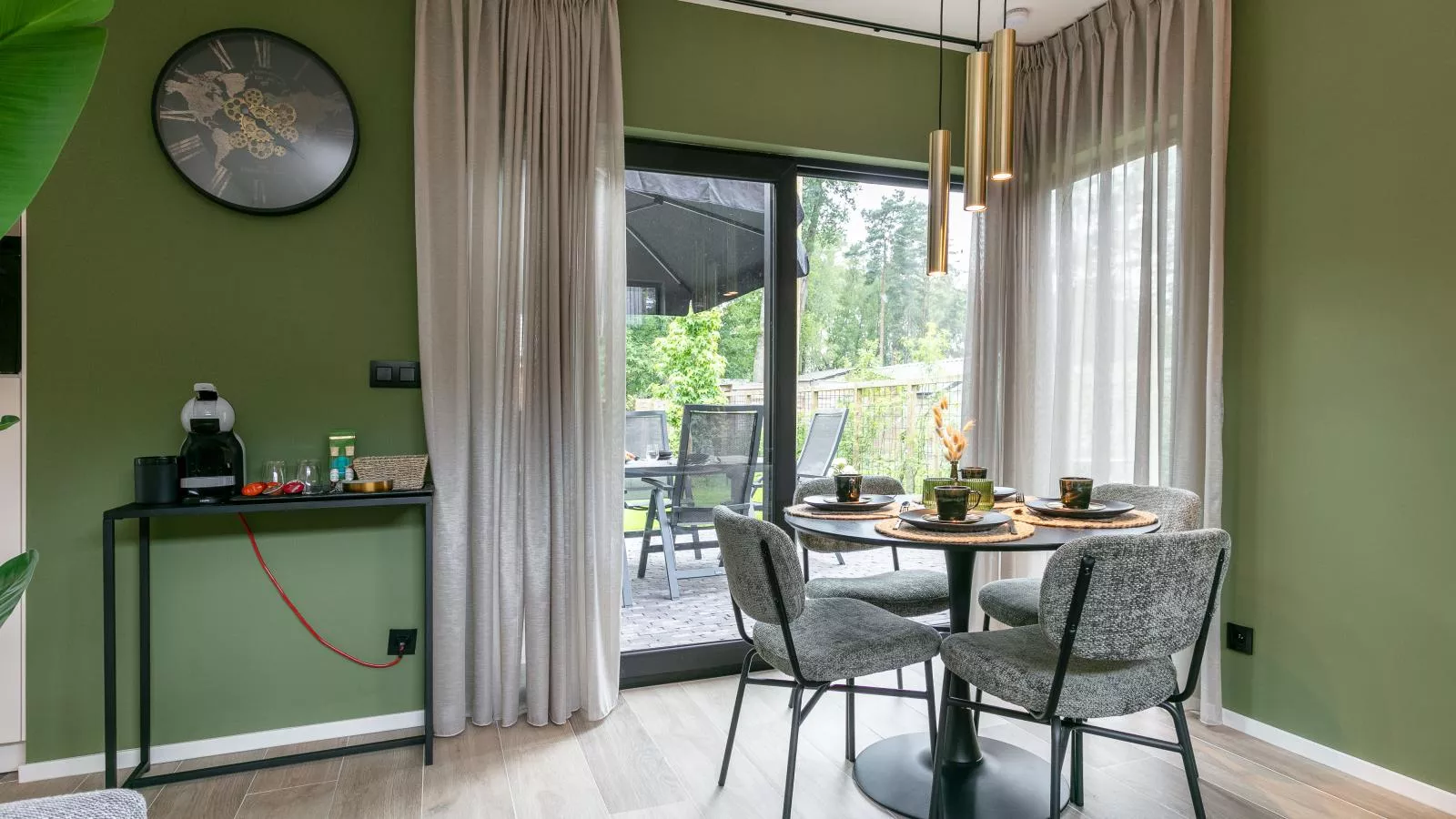 Thalor-Dining room