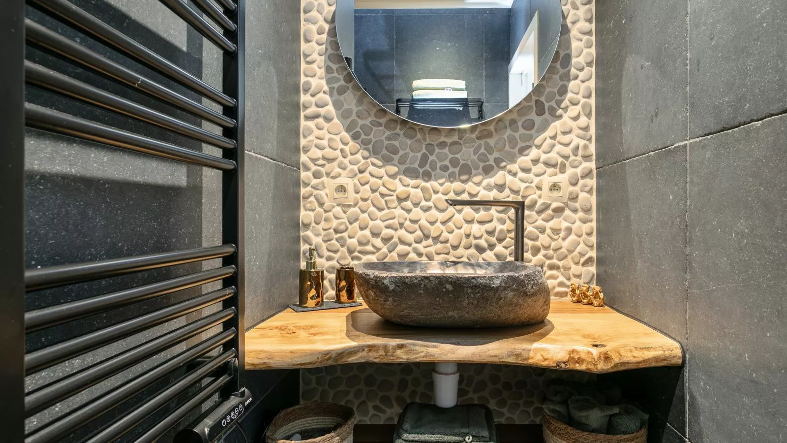 Thalor-Bathroom
