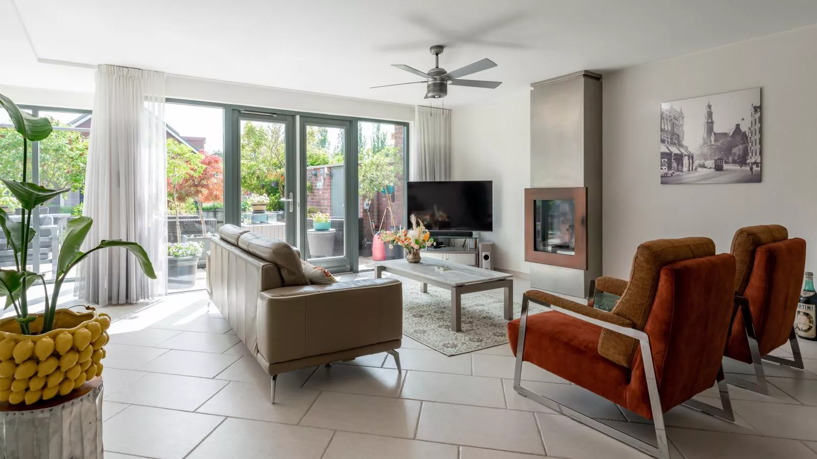 Alkmaar aan het Water-Living room