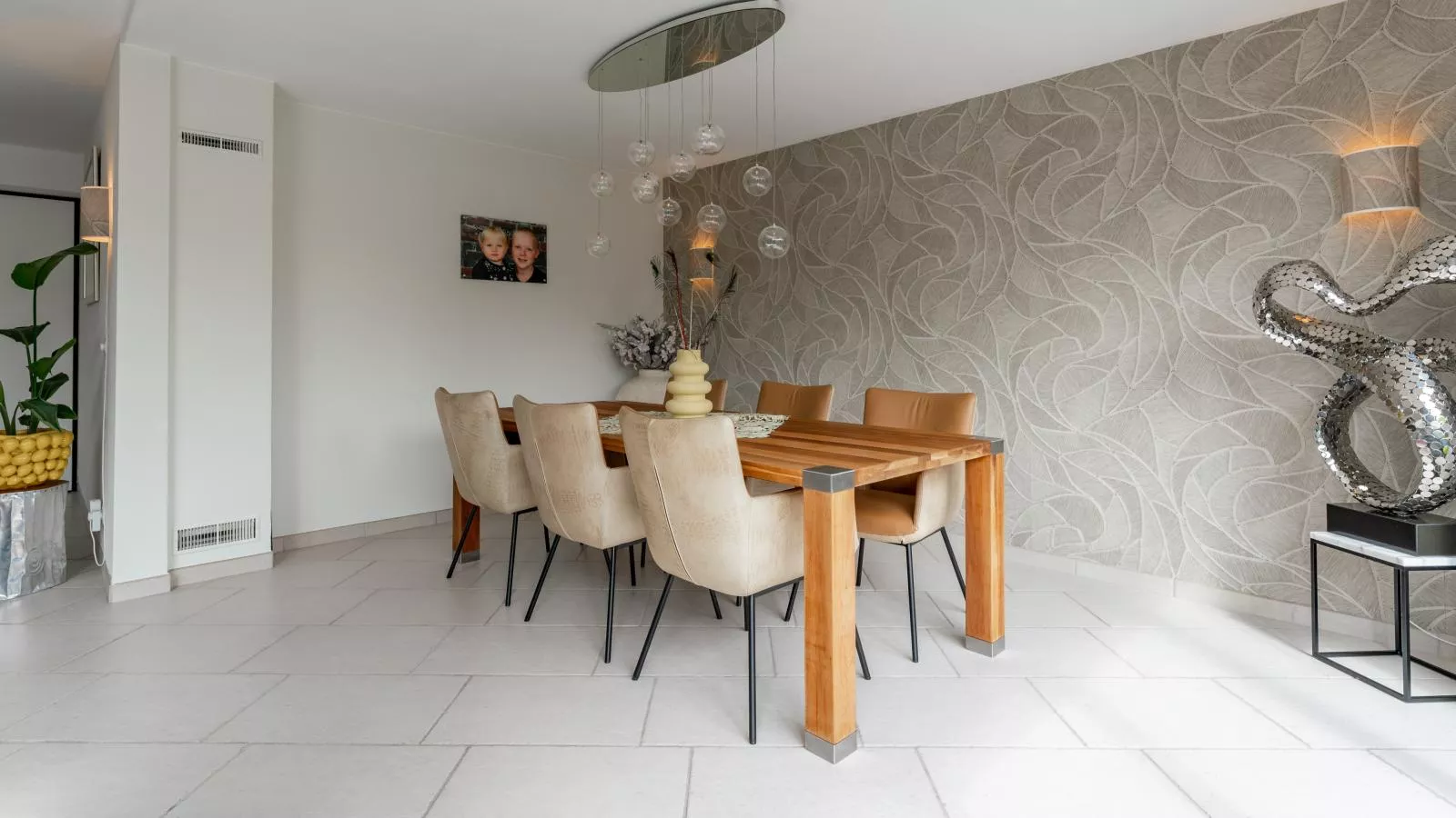 Alkmaar aan het Water-Dining room
