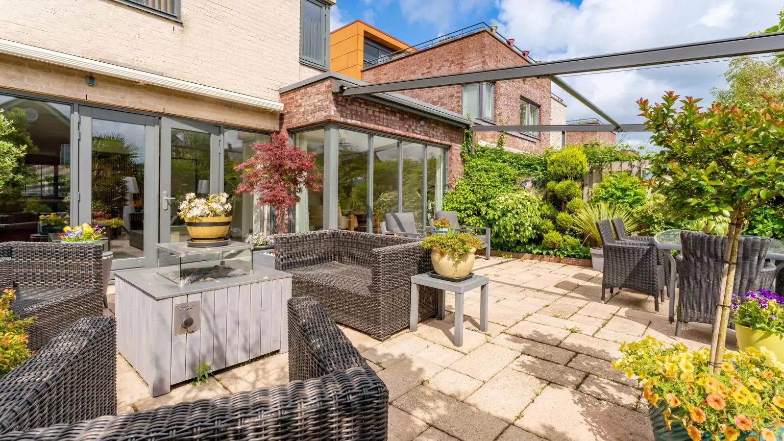 Alkmaar aan het Water-Terrace balcony