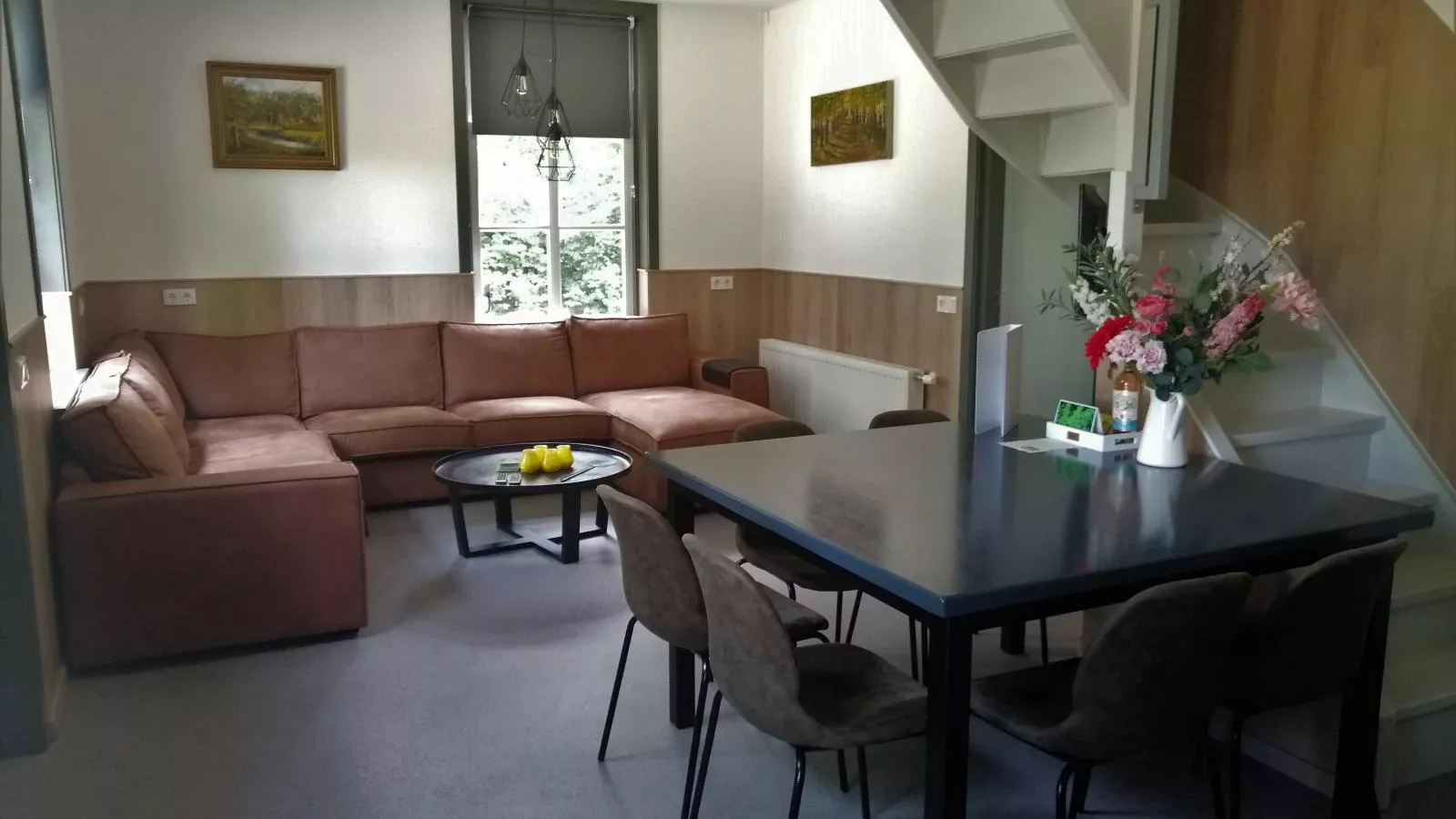 Bosbeertje 45-Dining room