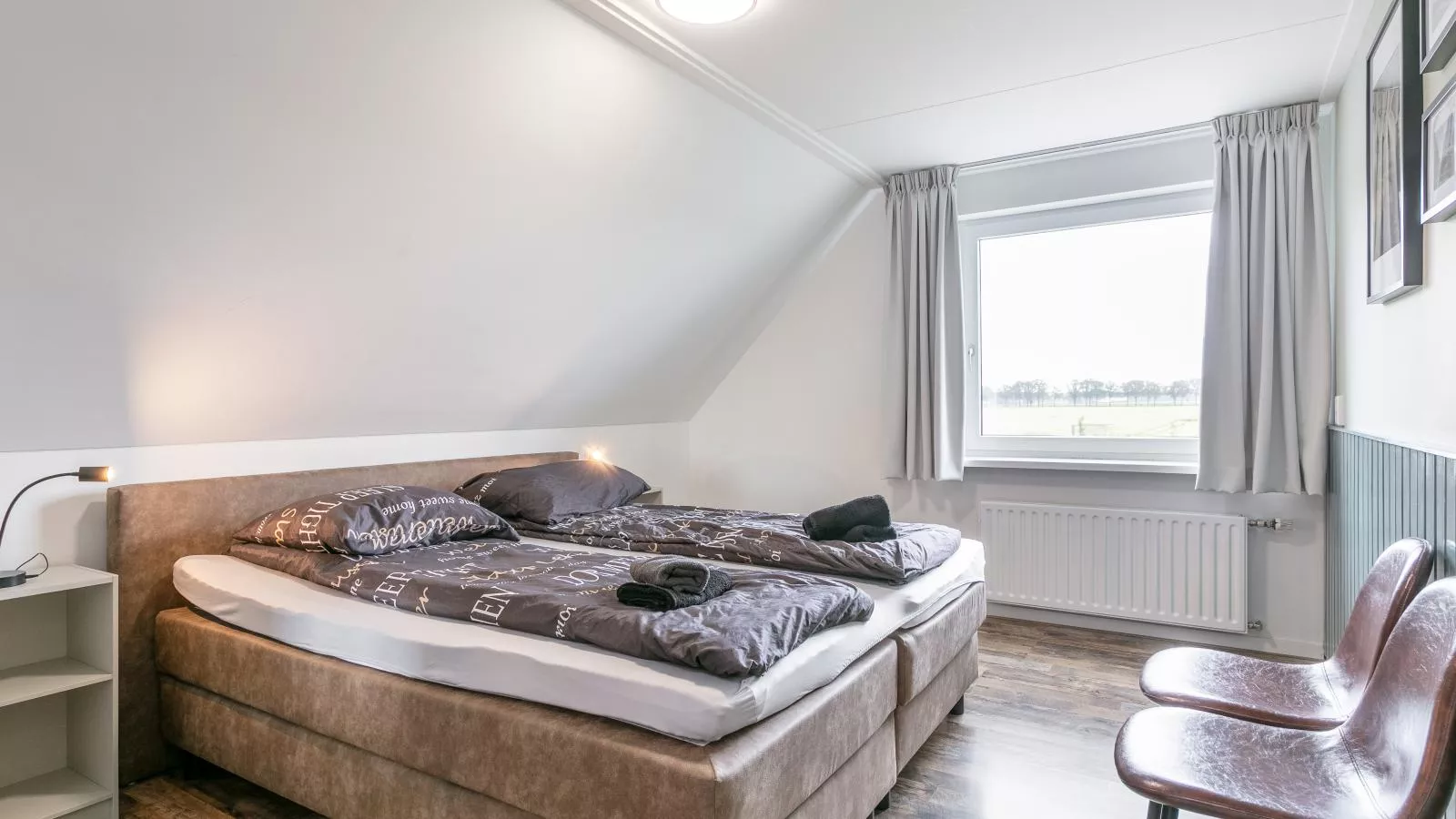Bij de Buren-Bedroom