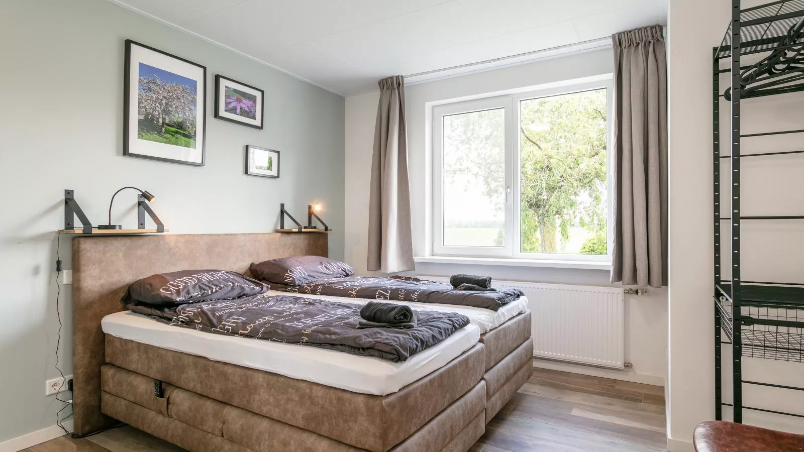 Bij de Buren-Bedroom