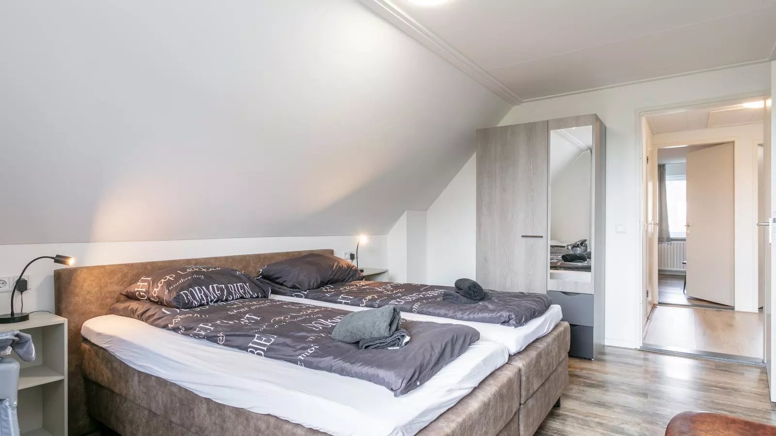 Bij de Buren-Bedroom