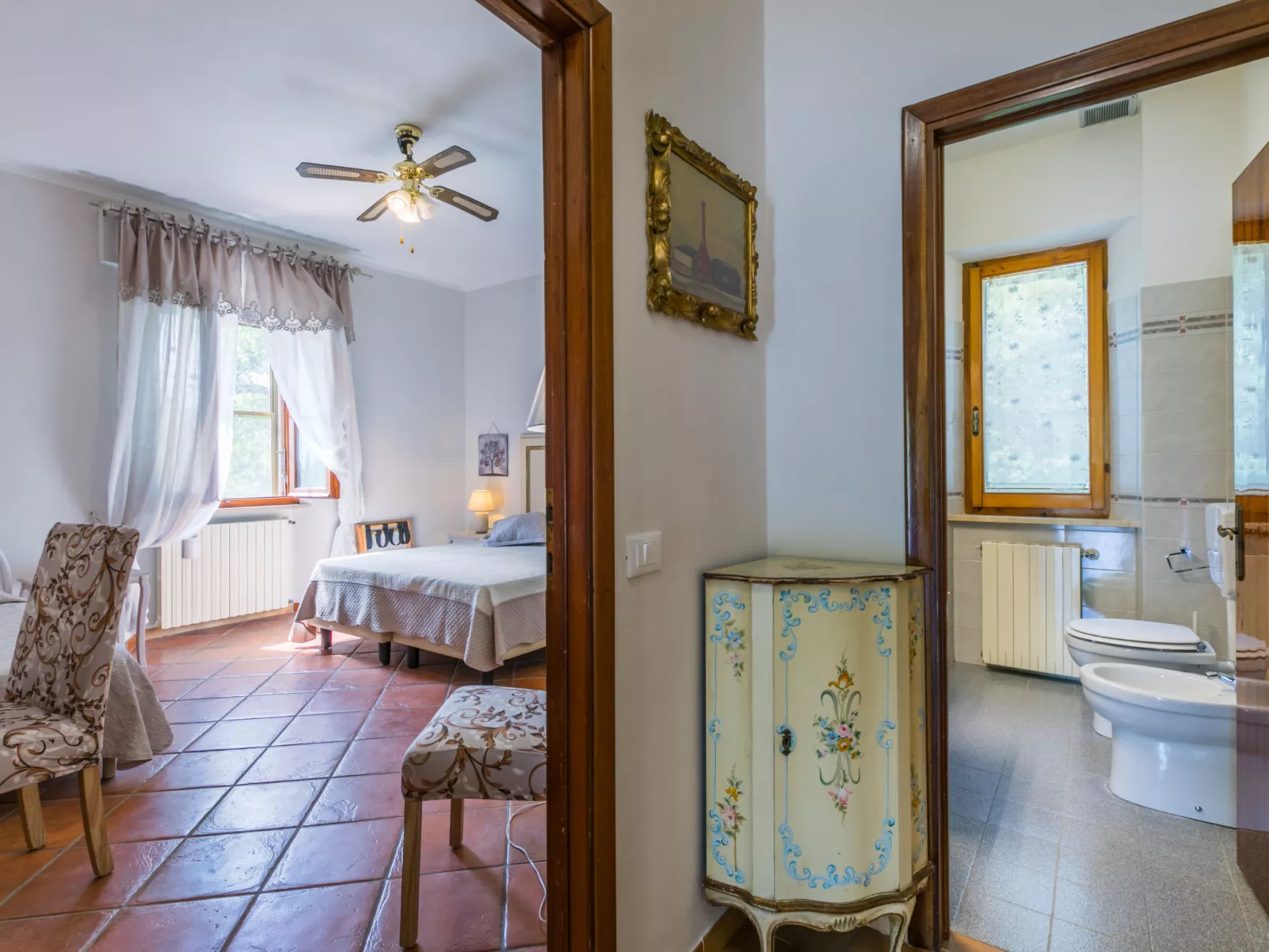 Casalvecchio-Inside