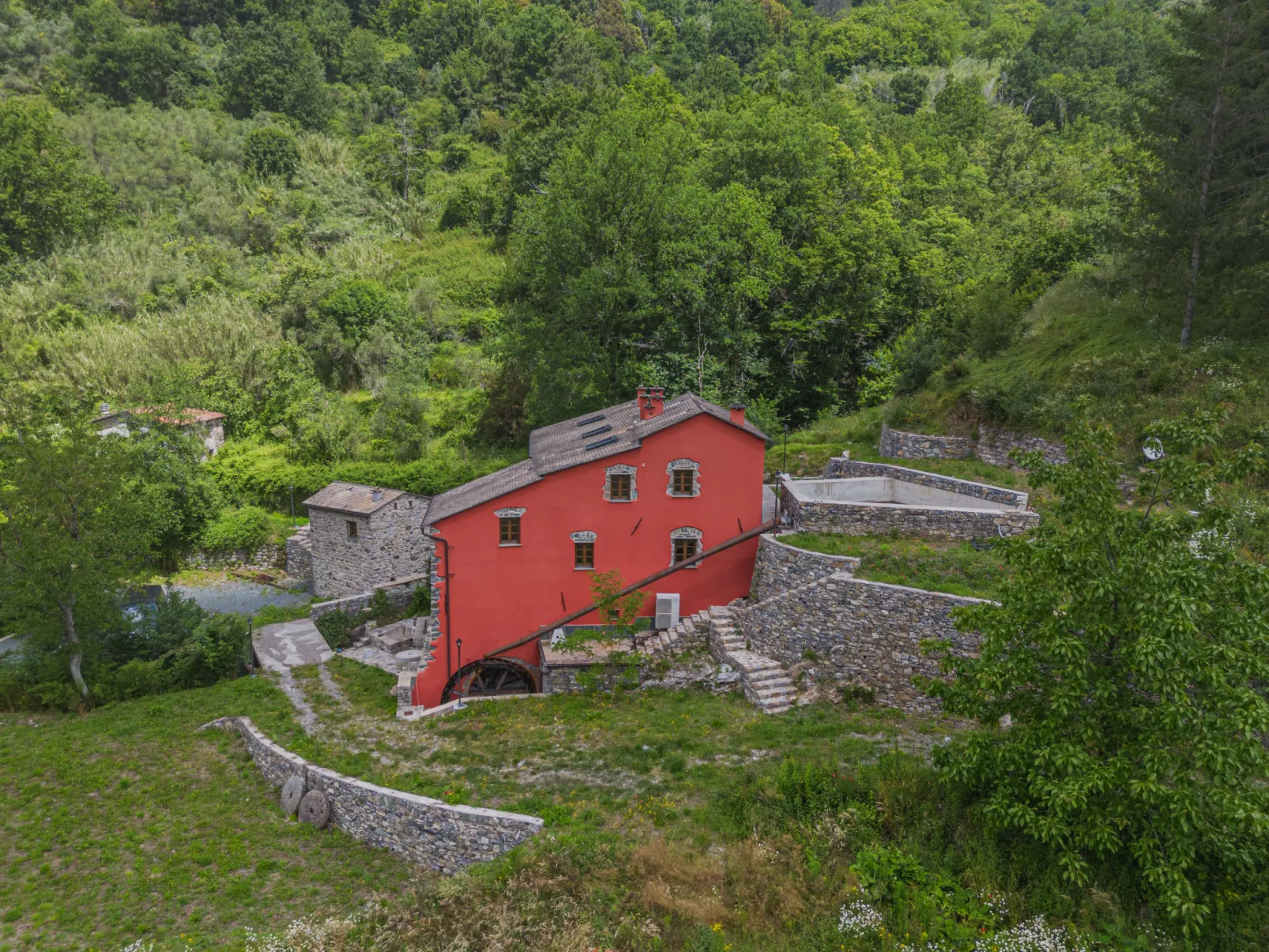 Ciliegiolo-Outside