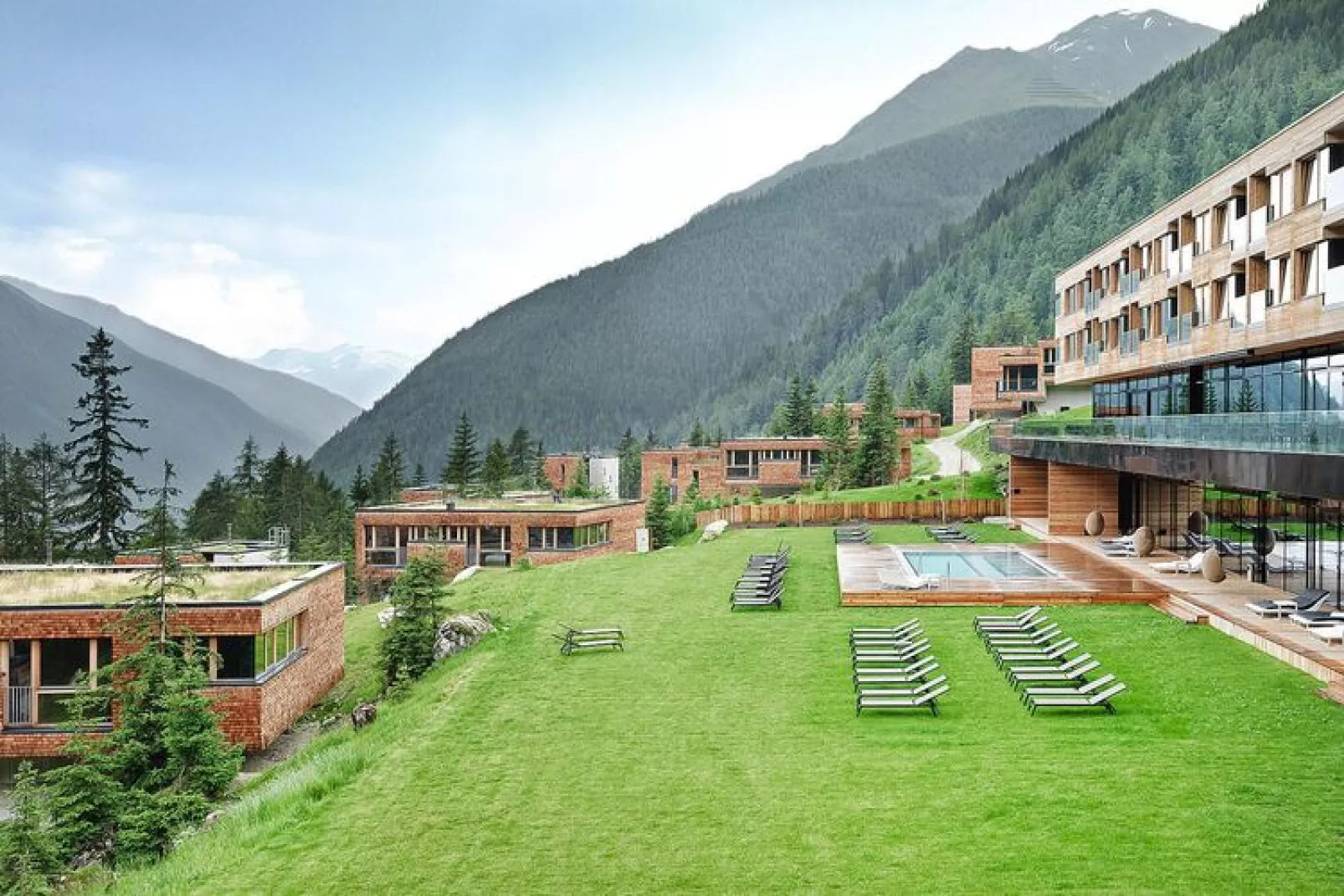 Gradonna Mountain Resort - Deluxe-View summer