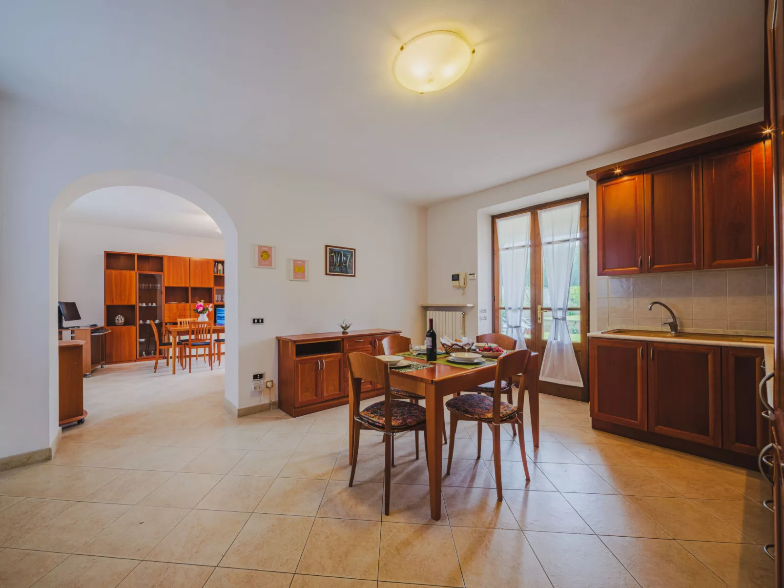 Villa Giuliana-Dedans