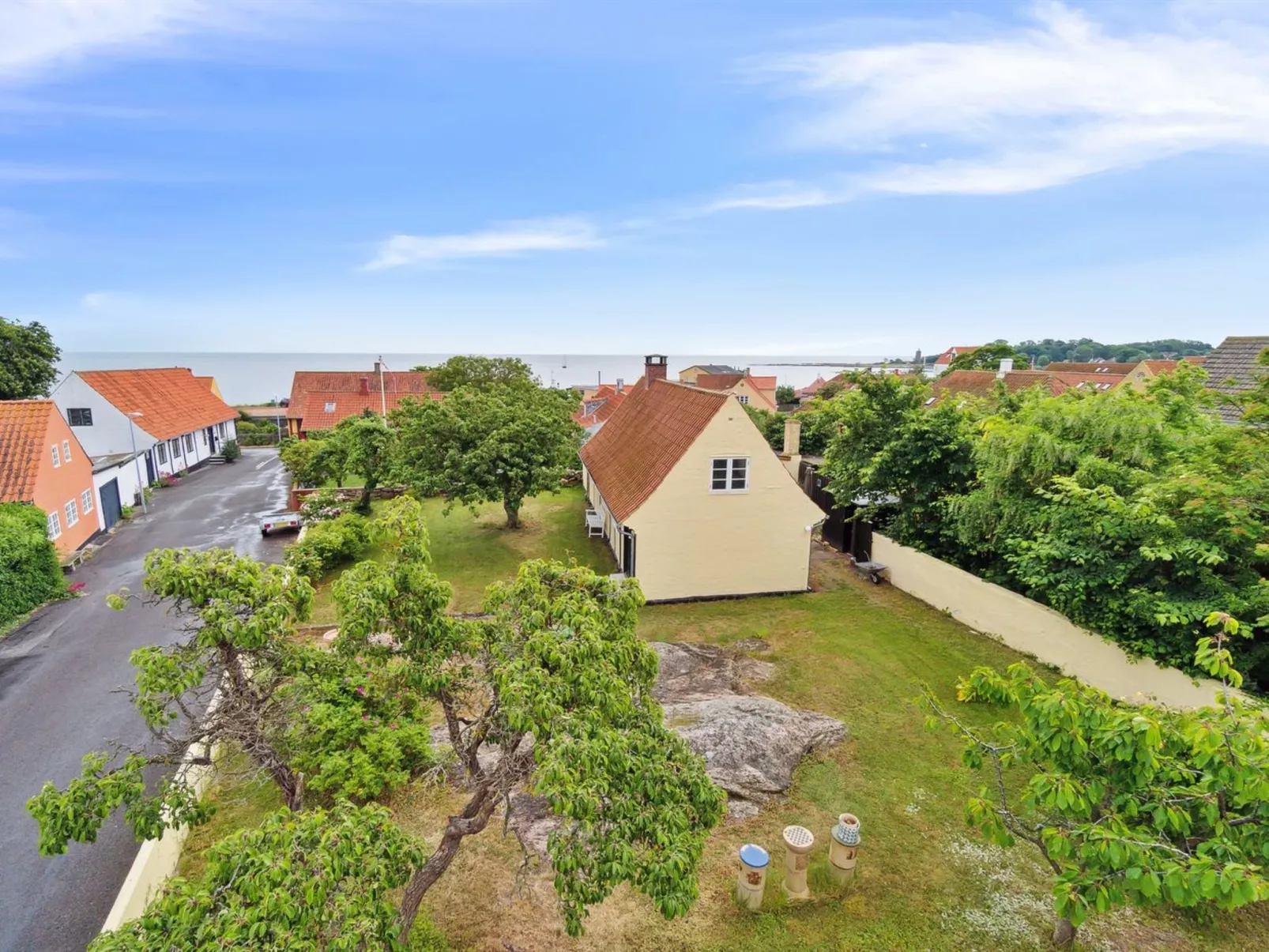 "Øde" - 100m from the sea-Outside