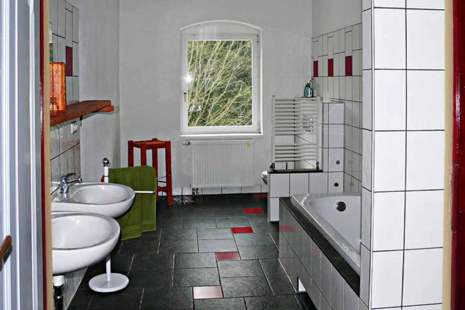 Villa Rotschönberg-Bathroom