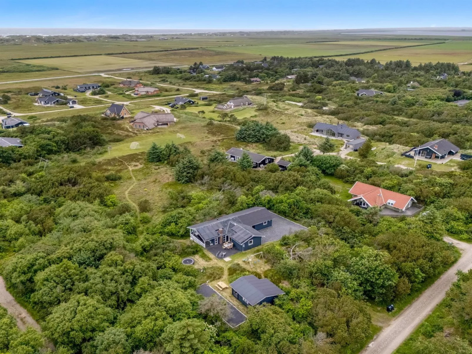 "Tameka" - 1.2km from the sea-Outside