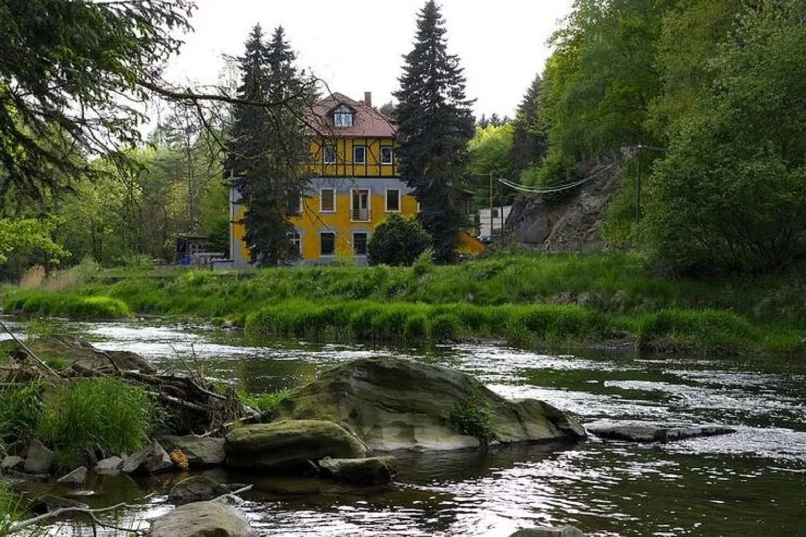 Villa Rotschönberg-Areas summer 1km