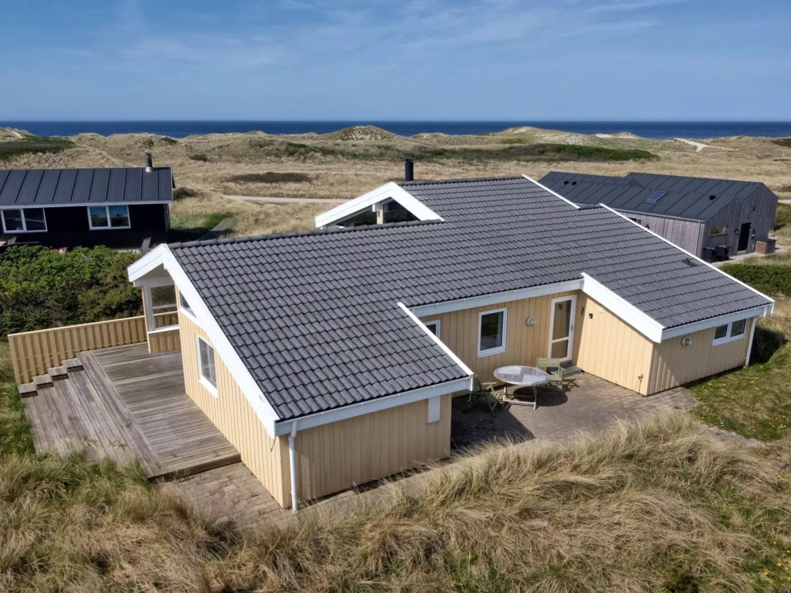 "Kalina" - 150m from the sea-Outside