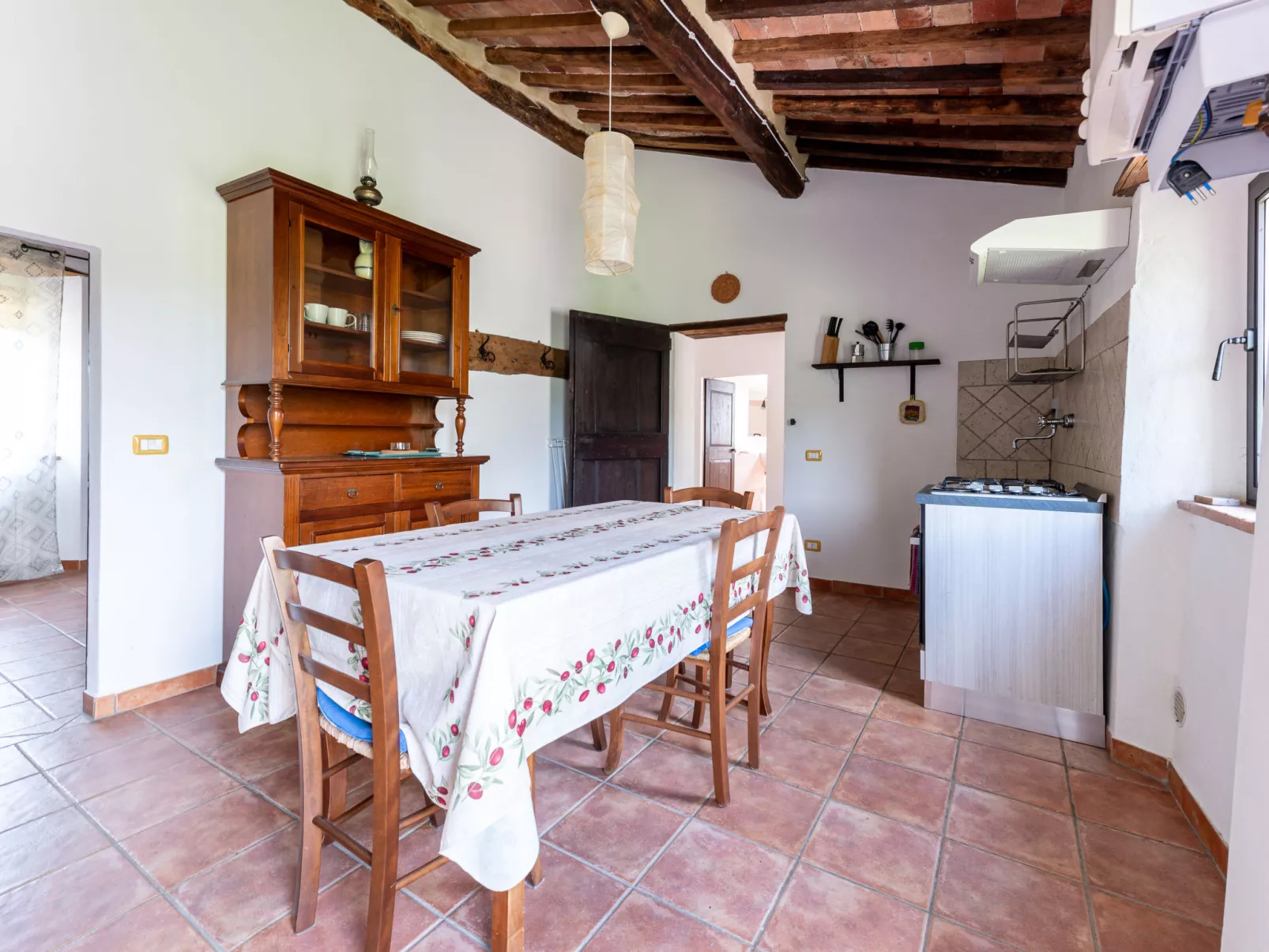 La Casa Antica-Inside
