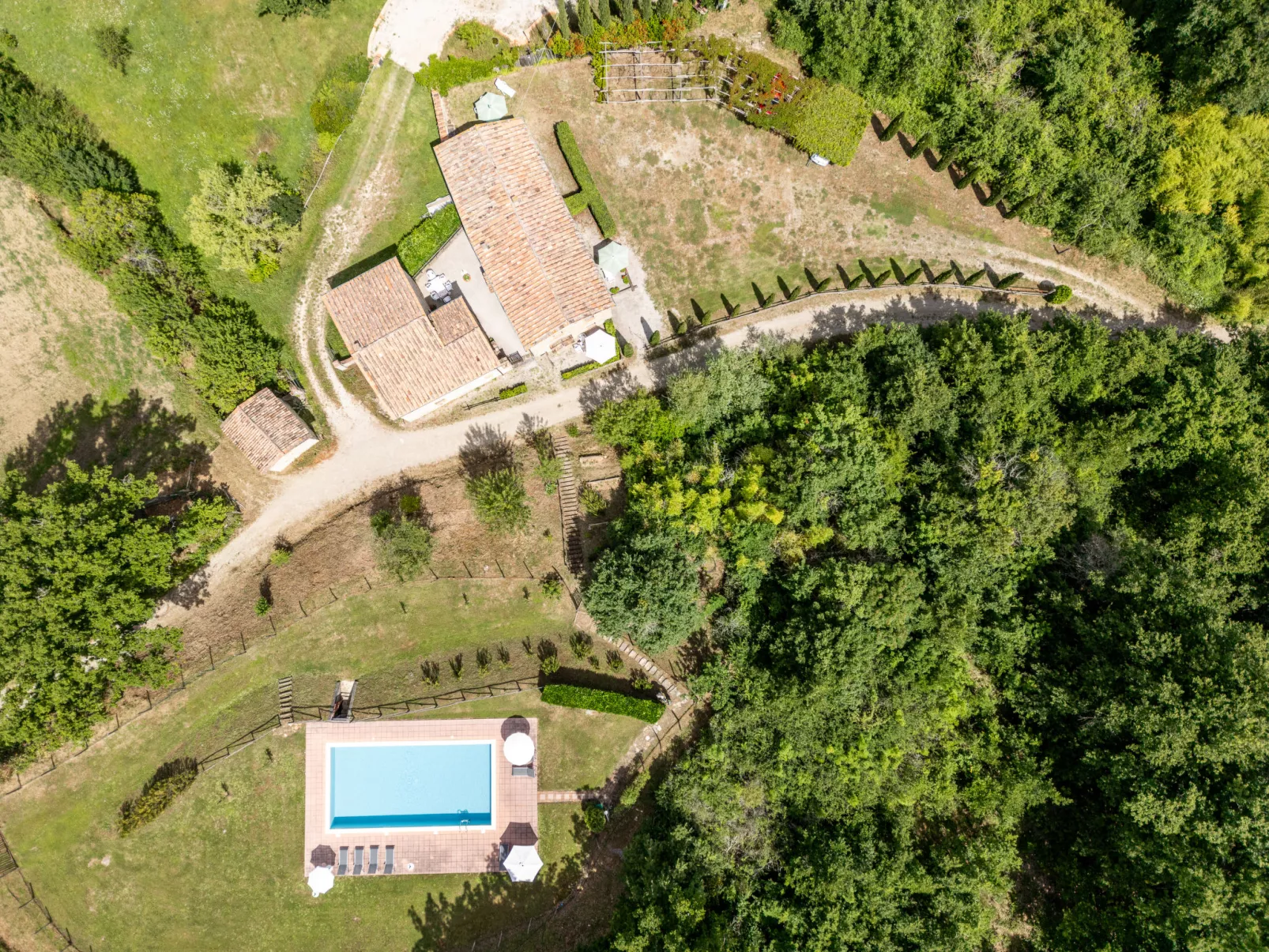 La Casa Antica-Outside