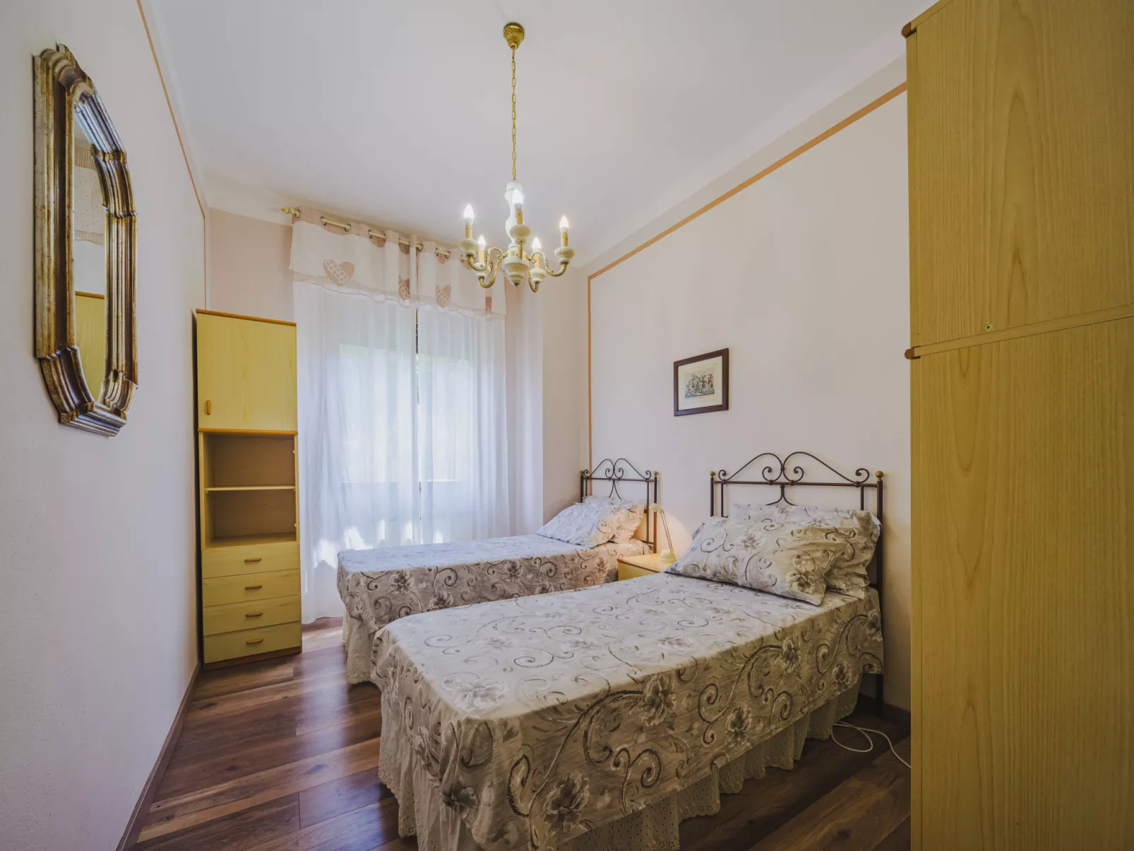 Gerry House-Inside