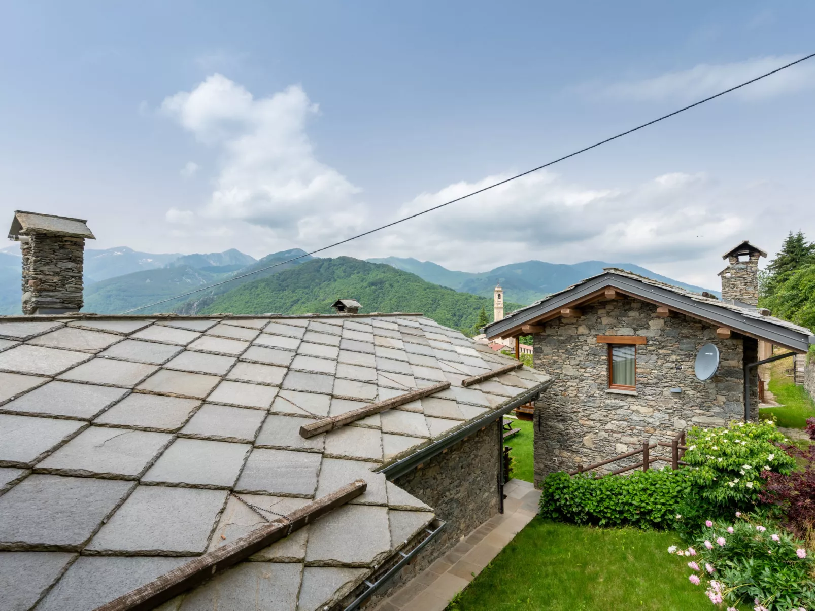 Chalets Mongioie-Outside