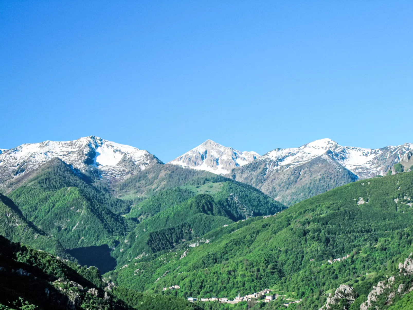 Chalets Mongioie-Outside