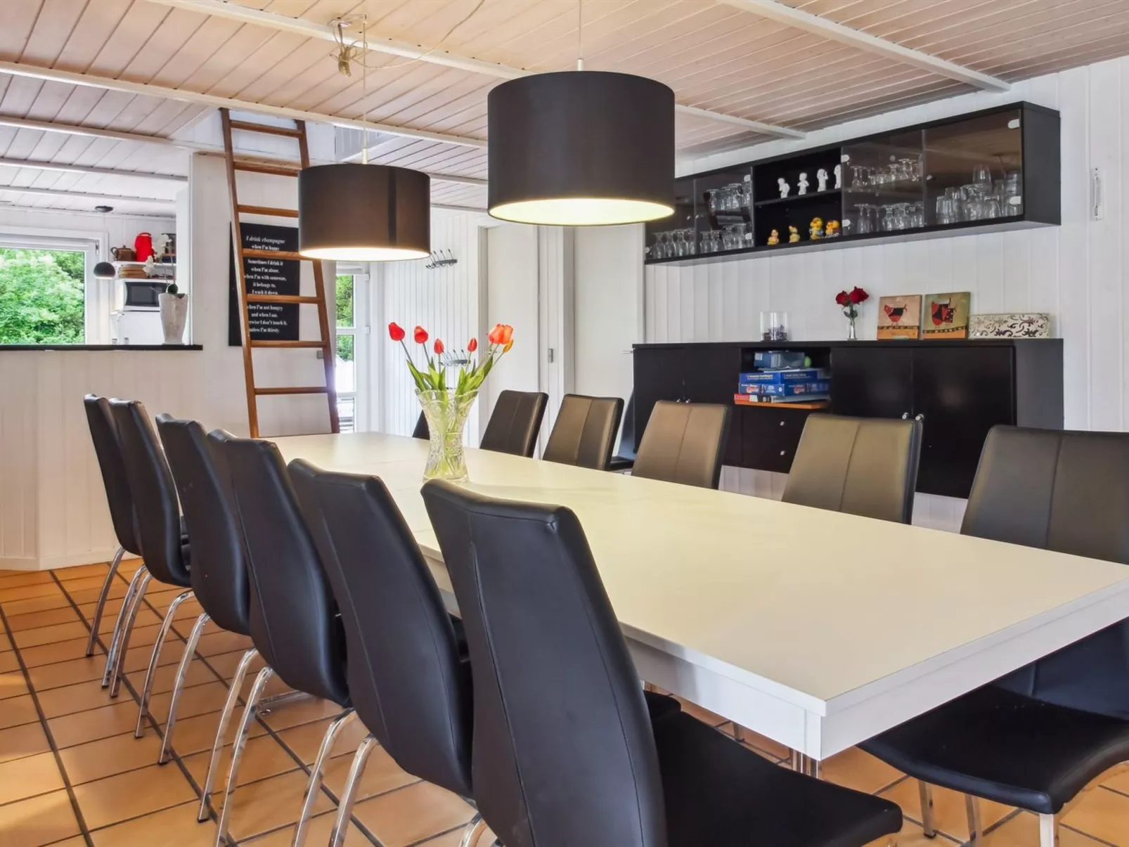 "Livni" - 3.8km from the sea-Inside